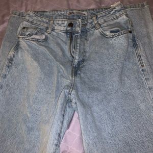 Zara light wash jeans